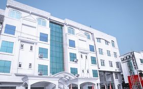 Kj International